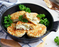 So kocht zum Kochen von Fischschnitzeln halbfinanzierte Produkte in einer Pfanne: Rezept. Wie viel zu braten Fischschnitzel in einer Pfanne mit halbfinanzierten Produkten? Ob es notwendig ist, nach dem Braten steile Fischschnitzel mit halbfinanzierten Produkten zu steilen: Bewertungen