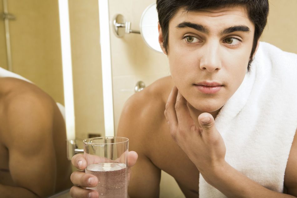 Comment gérer l'acné des adolescents
