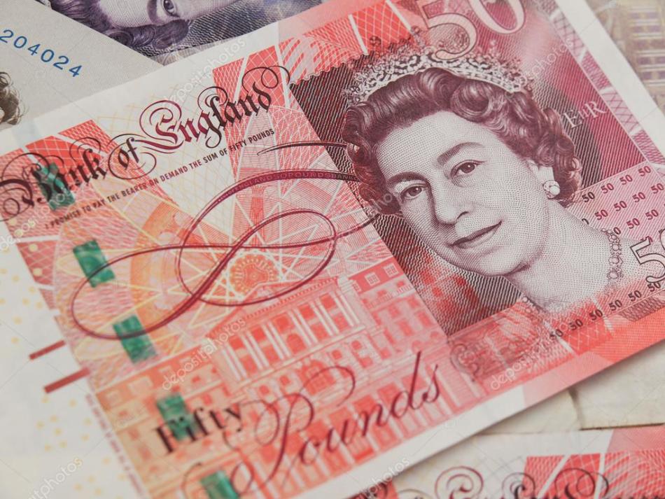 Так выглядит классическая британская валюта - фунт стерлингов