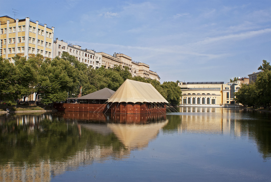The attraction of Moscow - pure ponds