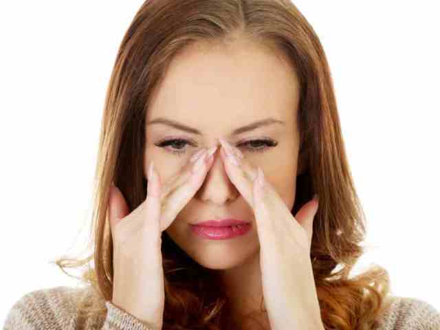 Douleur dans le nez: causes