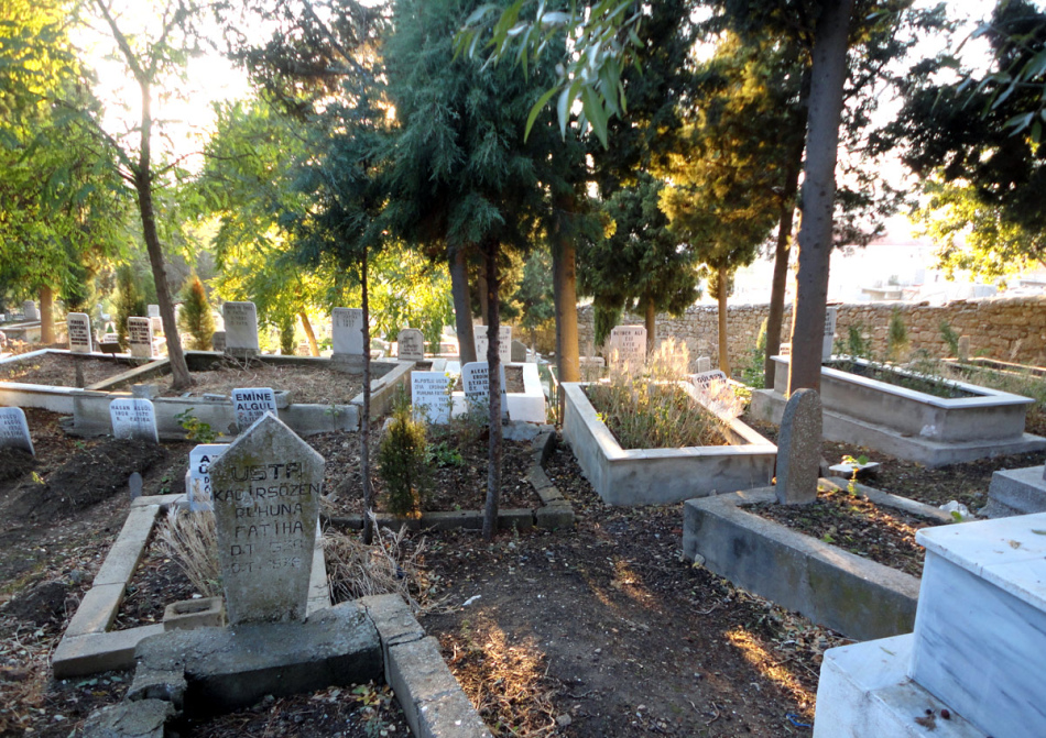 Ett besök på den muslimska kyrkogården
