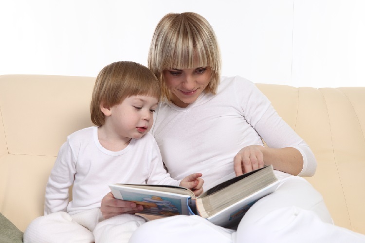 Kako naučiti otroka brati?