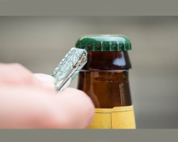 How to open a bottle without opening - methods: key, lighter, fork, knife. How to open a bottle of beer with improvised means?