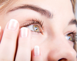 Volksmittel für den Juckreiz in den Augen. Wie kann man selbst Juckreiz in den Augen beseitigen?