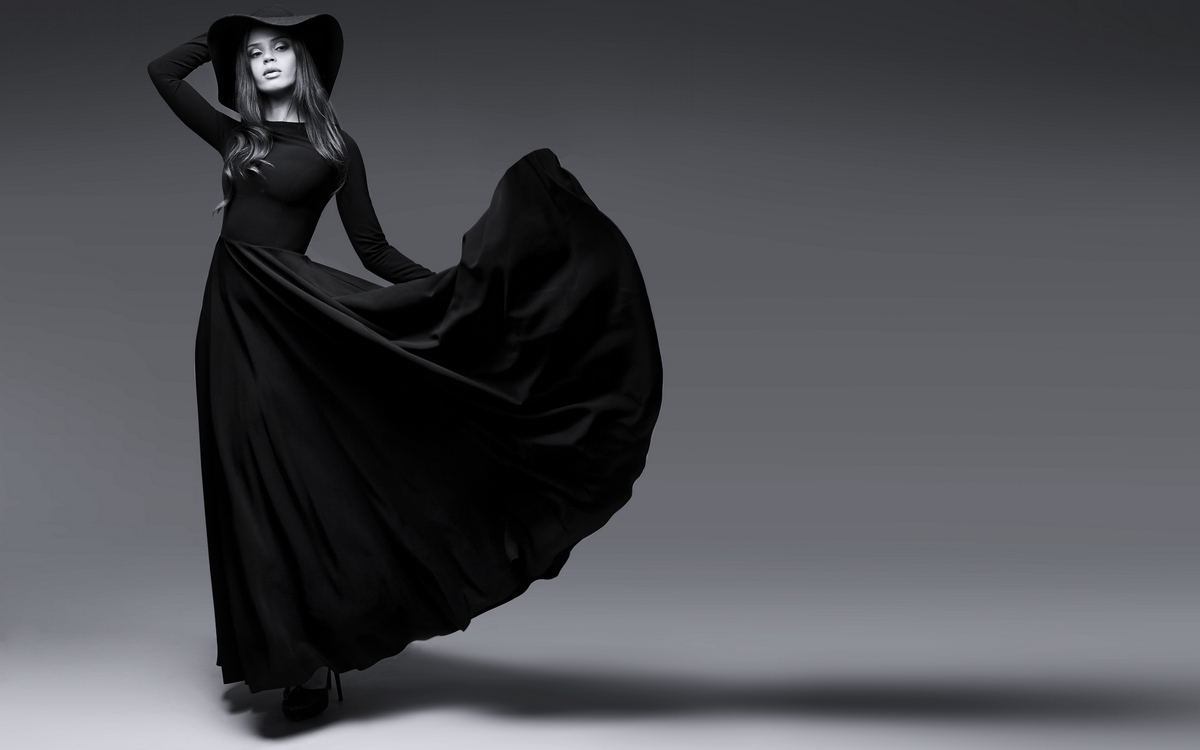 Черное платье для леди