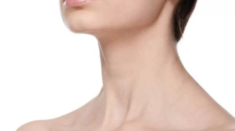 The neck throbbies on the left side