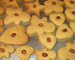 Fast cookie cooks to tea: a recipe for delicious cookies “Minute” and “Torchetti”