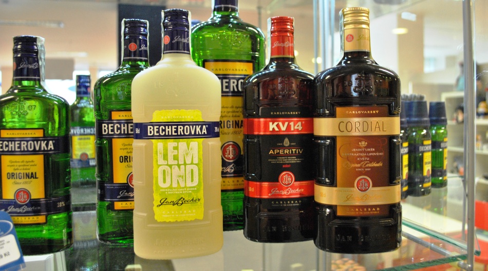Češka alkoholna pijača Belikovka