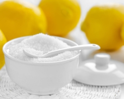 Élelmiszer -citromsav: Jellemzők, előnyök és károk