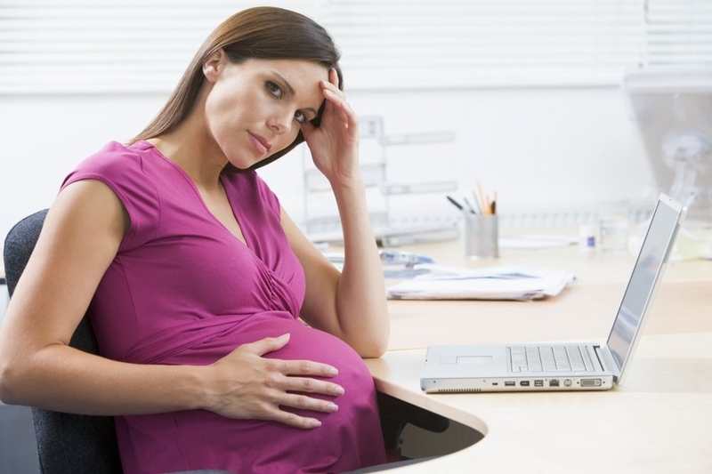 How long the maternity leave should last - a burning topic for future mothers