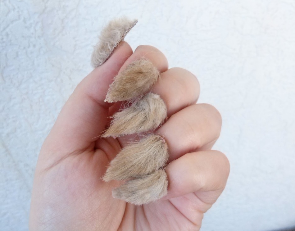 Fur Nails with artificial fur