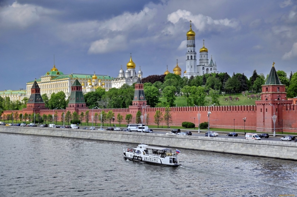 River walks along the Moscow River are loved by many local residents and guests of the city