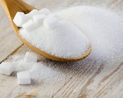 Hány gramm cukor egy oldalon 250 ml pohár és egy pohár 200 ml: egy mérőszám és cukor. Hány tea és evőkanál egy pohár cukorban? Hány cukorpohár van egy kilogrammban? Hogyan lehet mérni a cukrot egy pohárral?