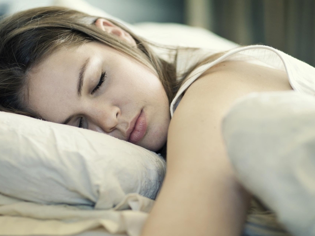 Drömtolkning från söndag till måndag - Guy, Man: The Meaning of Sleep. Varför drömmer en kille, en man från söndag till måndag? Vad betyder det om du drömde om en vän eller okänd, tidigare, älskad kille, man, man som gillar söndag till måndag?