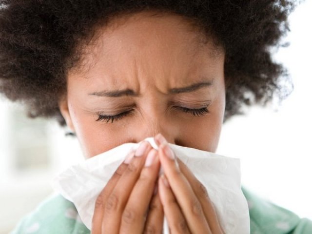 Формы и симптомы аллергического ринита у взрослых. Лечение аллергического насморка и заложенности носа в домашних условиях