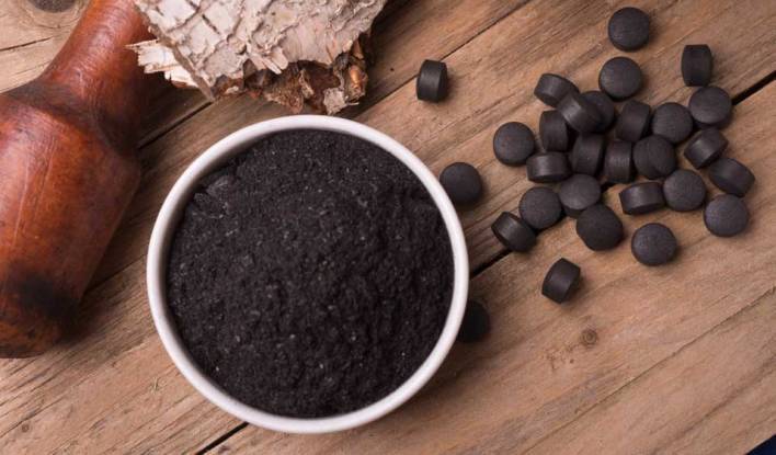 Activated carbon from bloating and constipation