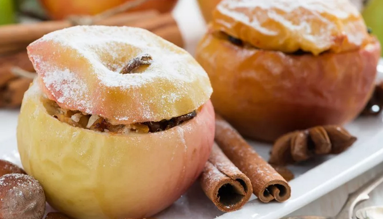 When the stomach hurts, baked apples are useful