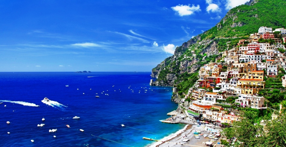 L'endroit est positano sur la côte d'Amalfitan, Italie