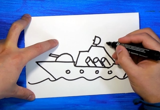 Рисуем торпеды и иллюминаторы