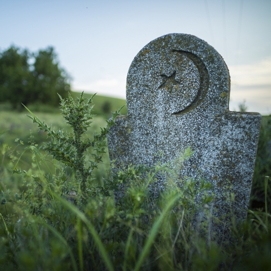 Ki teme el a muszlim temetőbe?
