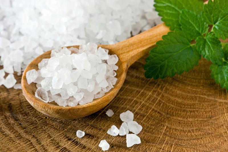 Sea salt for cleansing the body