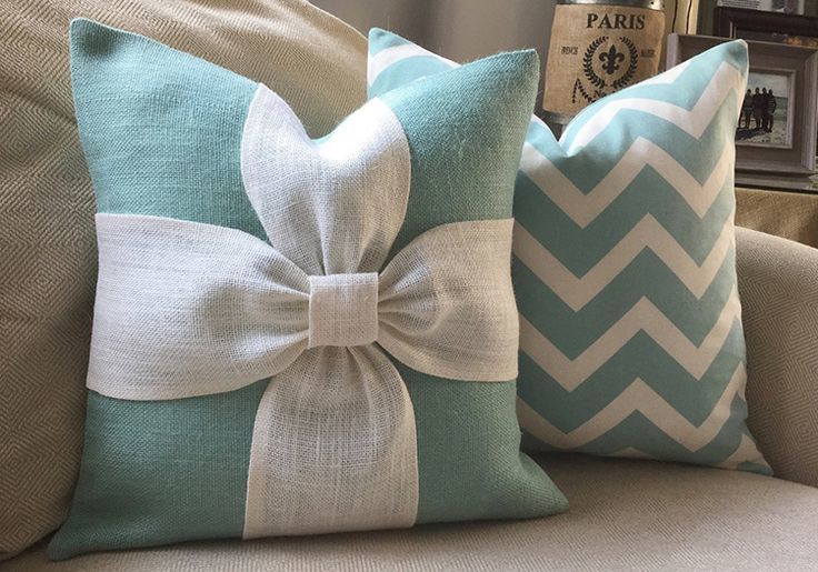 Do -it -yourself decorative pillows - photo for inspiration