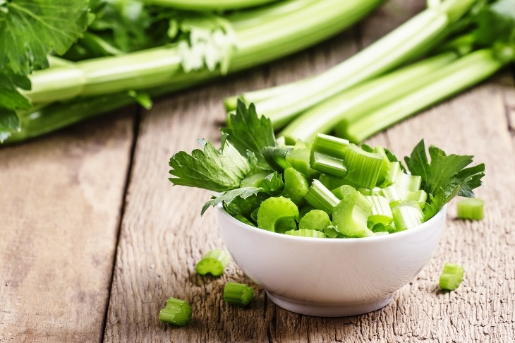 Celery for pancreatitis for men and women