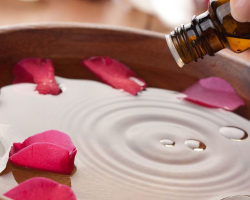 Aromatherapy in the bathroom. What aromatic oils favorably affect a person?
