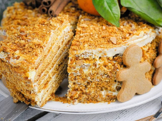 Korzhi untuk Cake Napoleon: 5 Resep Terbaik