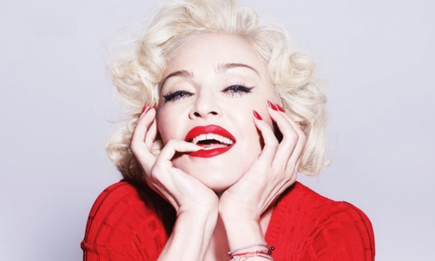 Madonna menjual donat