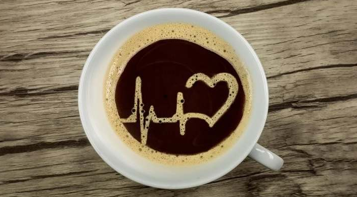 La cafeína afecta el corazón, los vasos sanguíneos, la sangre