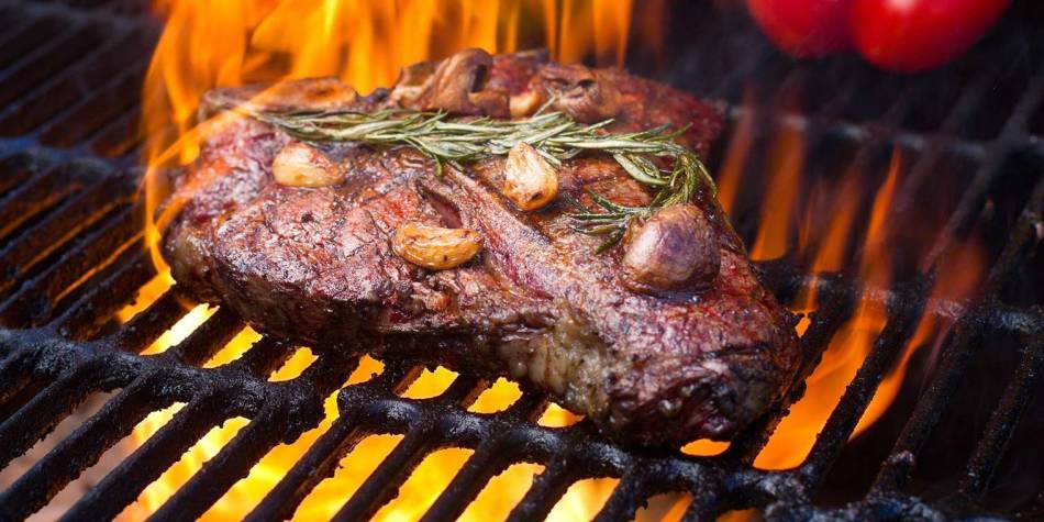 Grile for Turkey Fillet Steak dengan rempah -rempah