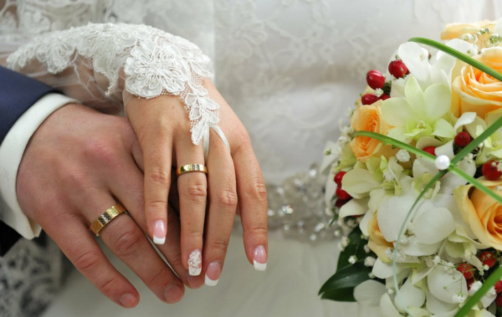 Delovni prstani je bolje, da se pred poroko ne nosite