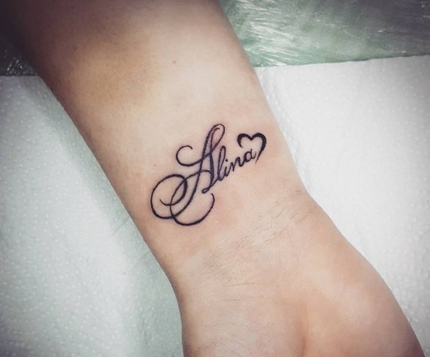 Tattoo namens Alina