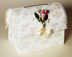 DIY poročna skrinja za poroko. Kako narediti prsni koš za denar v obliki torte, srca, v slogu rustikalne, lesene?