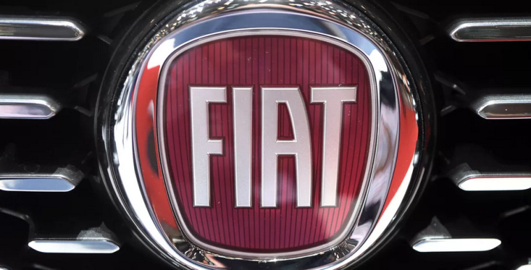 Fiat: logo macchina