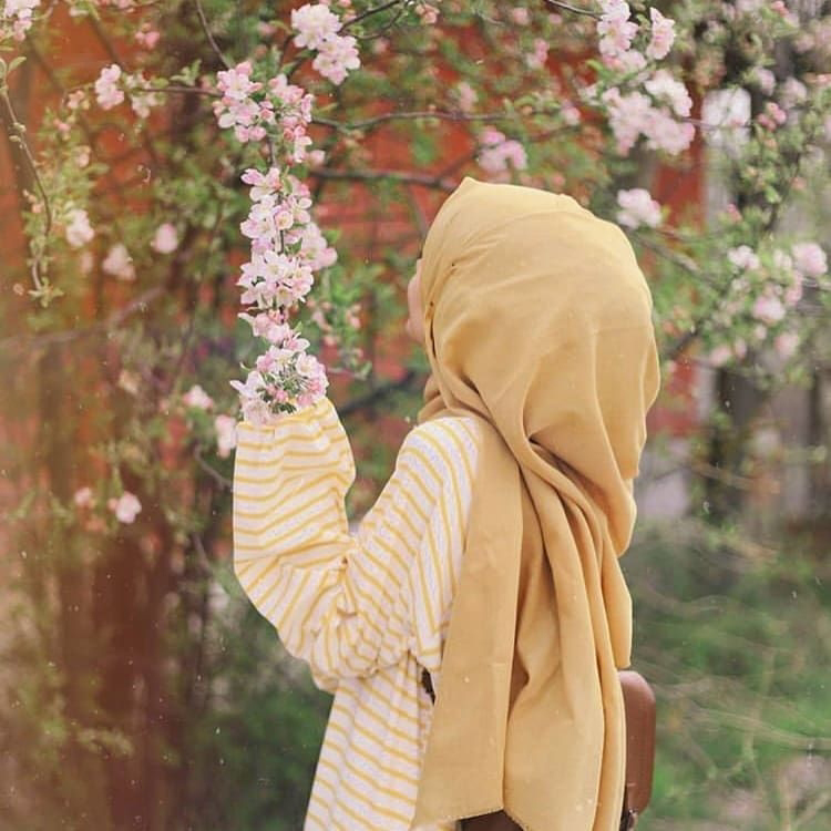 Фото на аву девушки в хиджабе без лица на аву