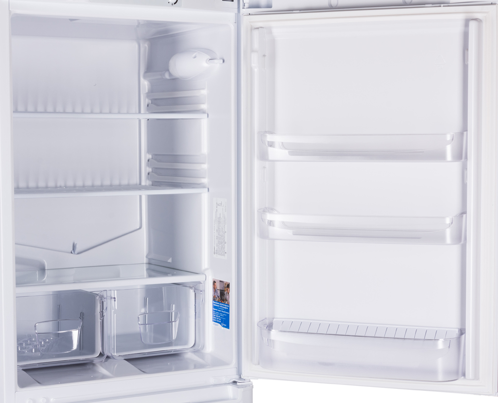 Холодильник с капельной системой