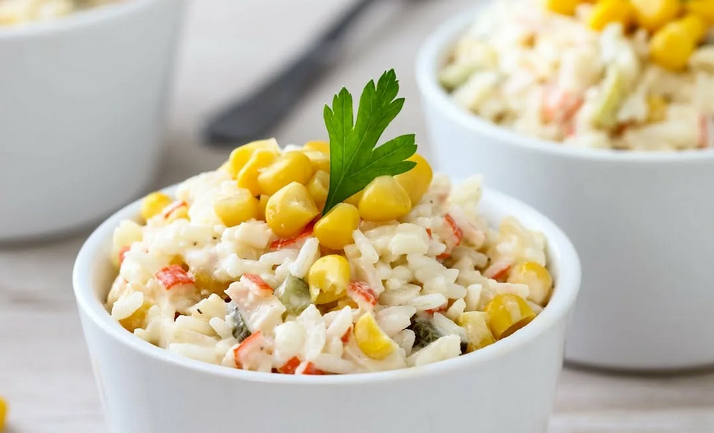 Crabure Salat z rizo in komulacijo