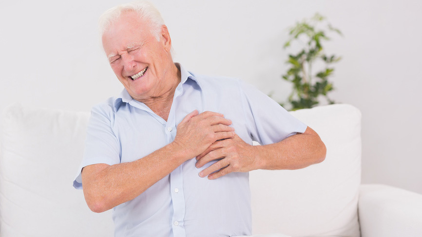 Symptoms of myocardial infarction in elderly people