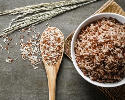 Diet beras bekerja dengan cepat, tetapi memiliki efek samping yang perlu Anda ketahui: deskripsi, menu, hasil, berapa kilogram yang dapat dijatuhkan?