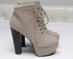 How to choose fashionable, stylish ankle boots in the Lamoda online store | Lamoda? How to order and buy female branded boots varnished, suede, leather in spring, autumn, winter, summer for lamoda?