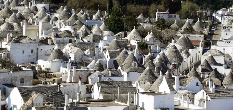 Trolli házak Albrobellóban, Apulia, Olaszország