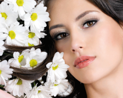 A decoction of chamomile for smooth and beautiful skin. How to use a decoction of chamomile with the benefit of the skin?