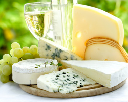 How to choose wine for dinner, dinner, for a trip to visit? How to choose wine for cheese, meat, fish, fruits, vegetables?