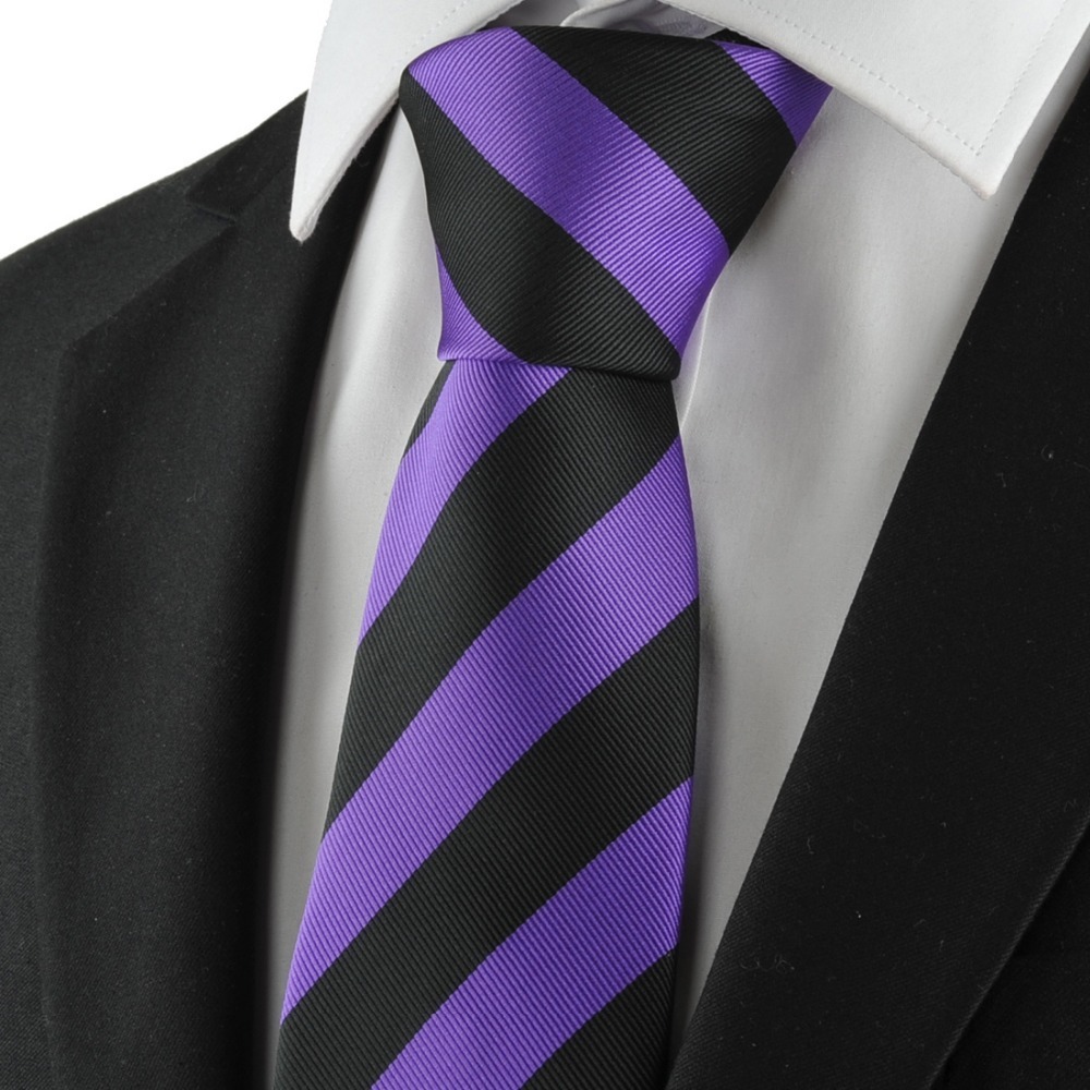 Какой галстук подойдет к темной рубашке