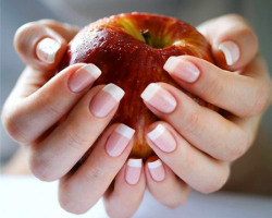 ¿Cómo hacer que las uñas fueran hermosas y saludables? ¿Cómo se ven las uñas sanas? Una fotografía