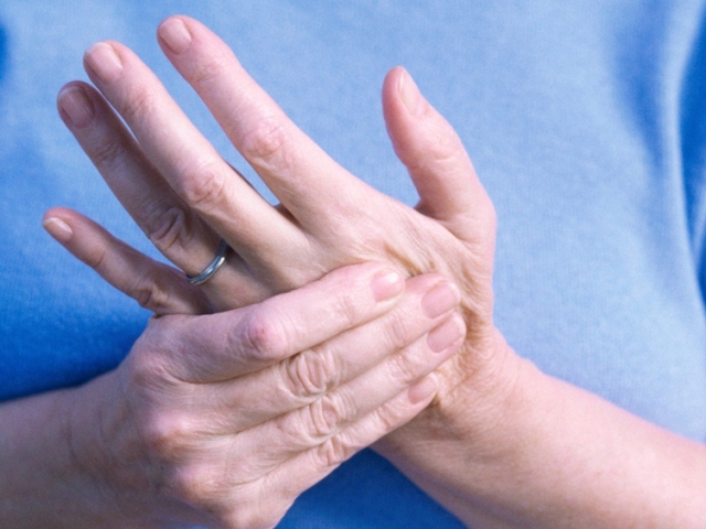 Artritis sendi jari: penyebab, gejala, pengobatan. Resep rakyat untuk radang sendi jari