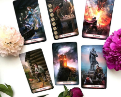 Tarot cards: What to do after the purchase, how to activate, how to bind to yourself?